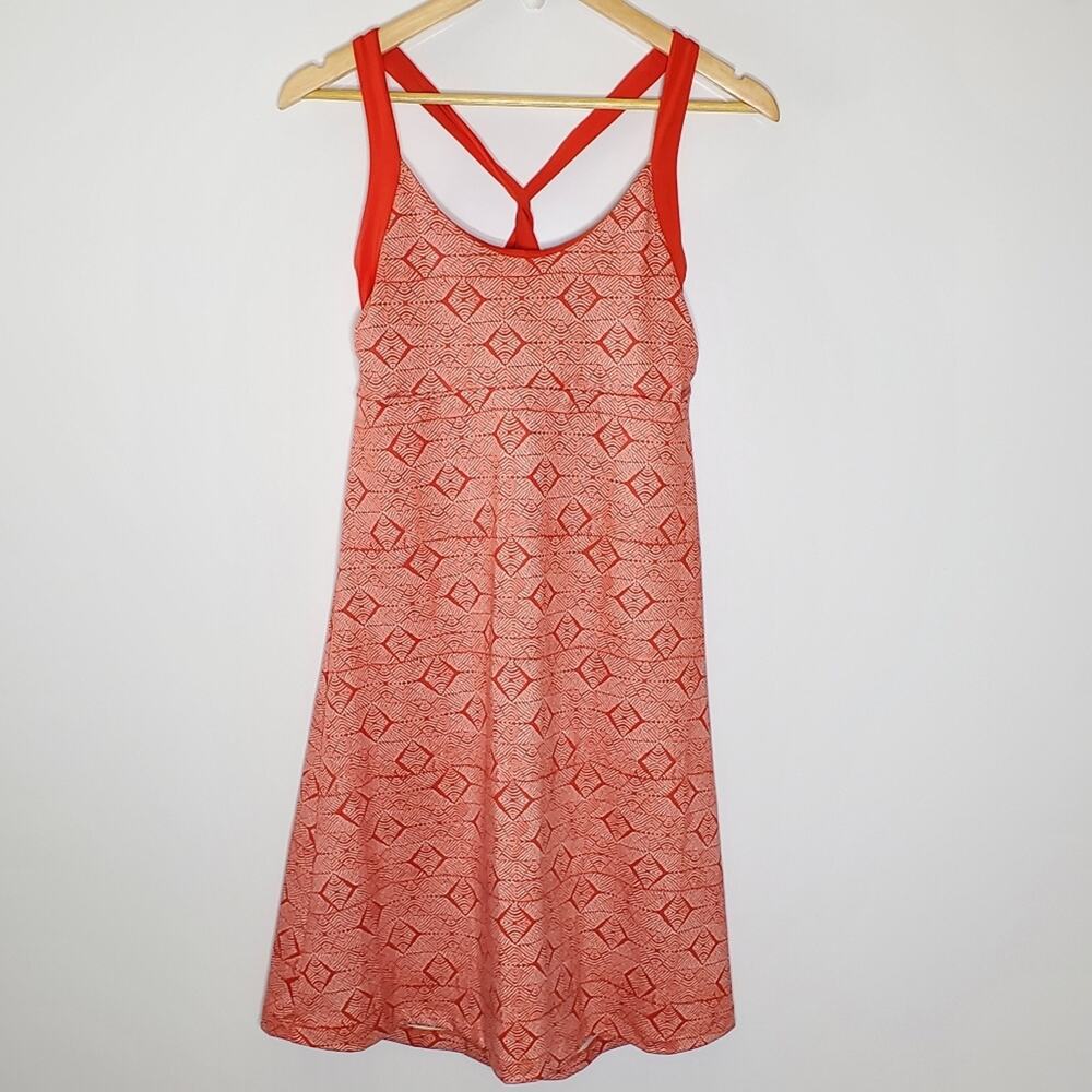 Patagonia Morning Glory Midi Athleisure dress Medium Great Condition